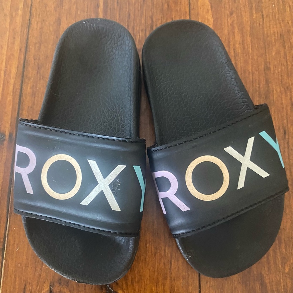 3 for $30 Roxy Kids Slippy Sandals Flip Flops Sliders